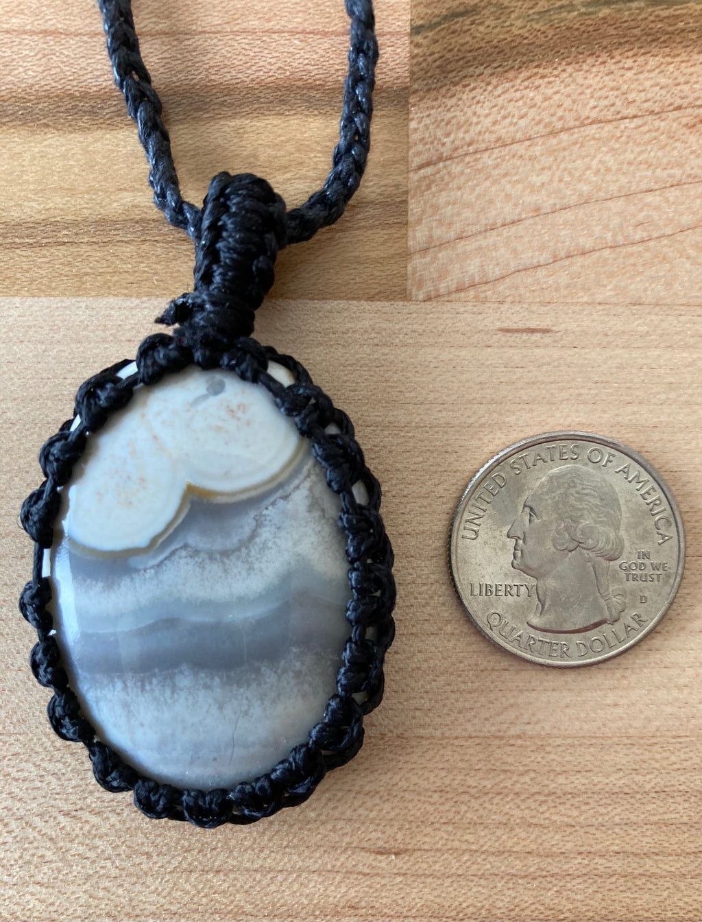 White Howlite Macrame Pendant Necklace