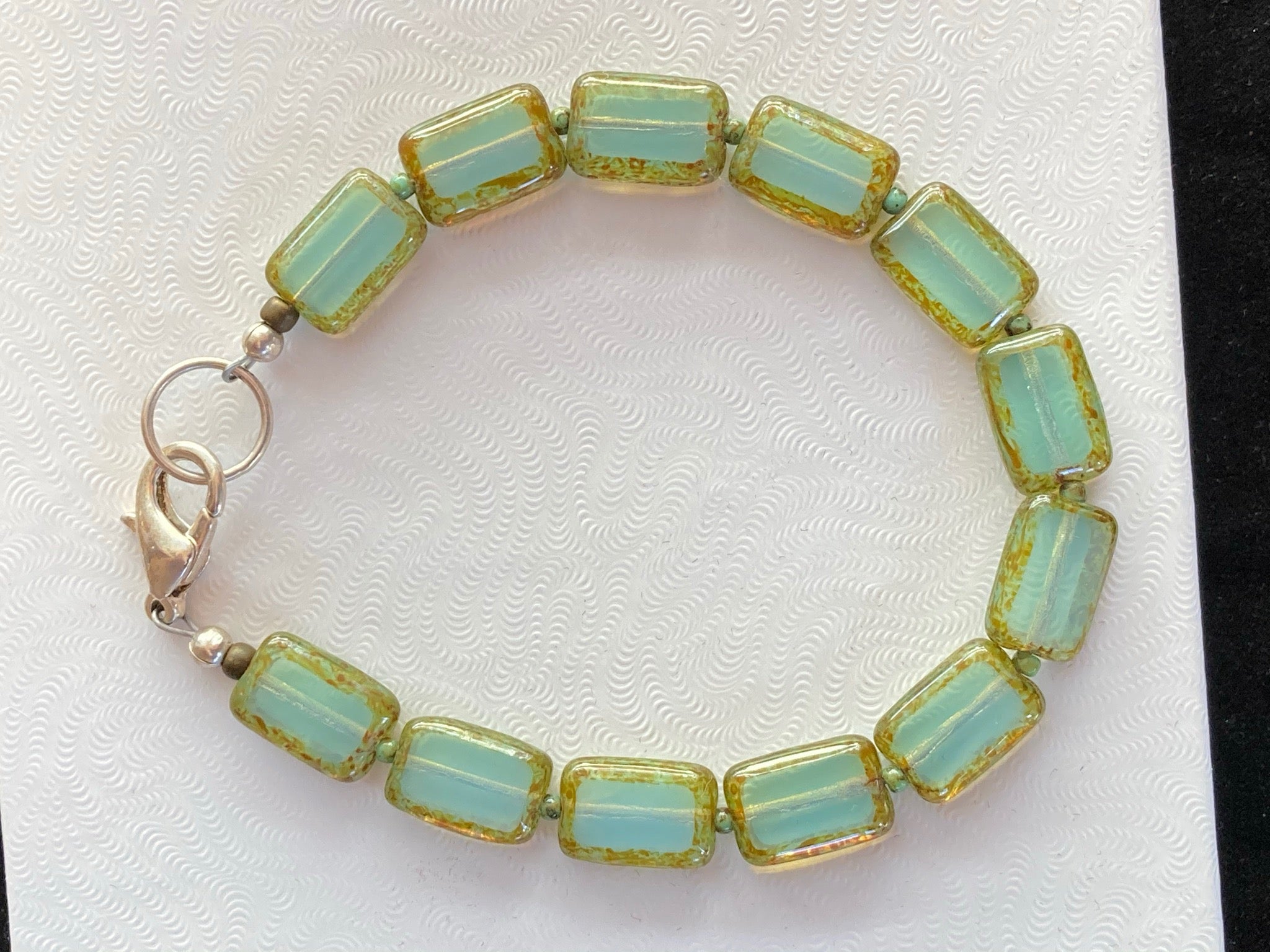 Bracelet - translucent light blue